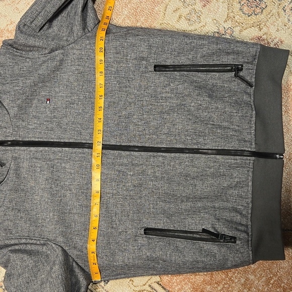 Tommy Hilfiger Men's Gray Water and Wind Resistant Quilted Zip Hood Jacket Sz S - Picture 13 of 16